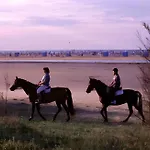In 37158 Апартаменты *