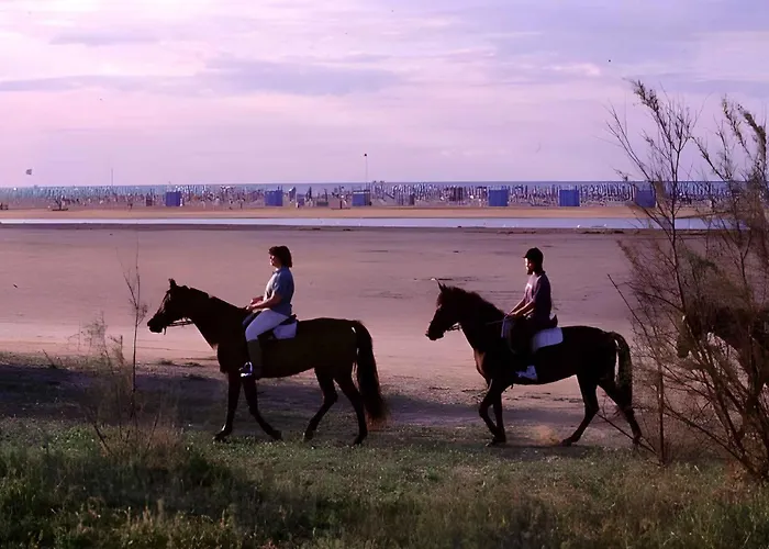 In 37158 Апартаменты *